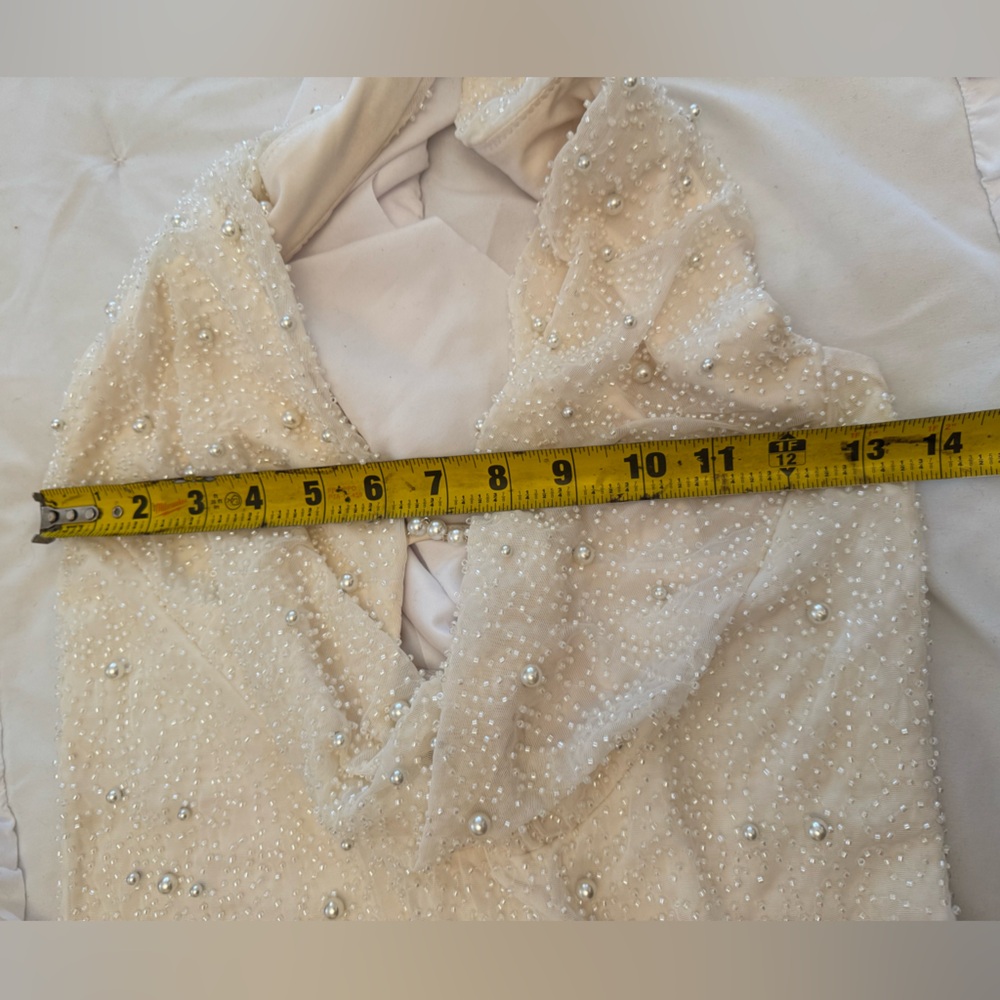 Oh Polly Versailles Deep Plunge Embellished Mini Dress White Pearl Sz 8 - Picture 10 of 10